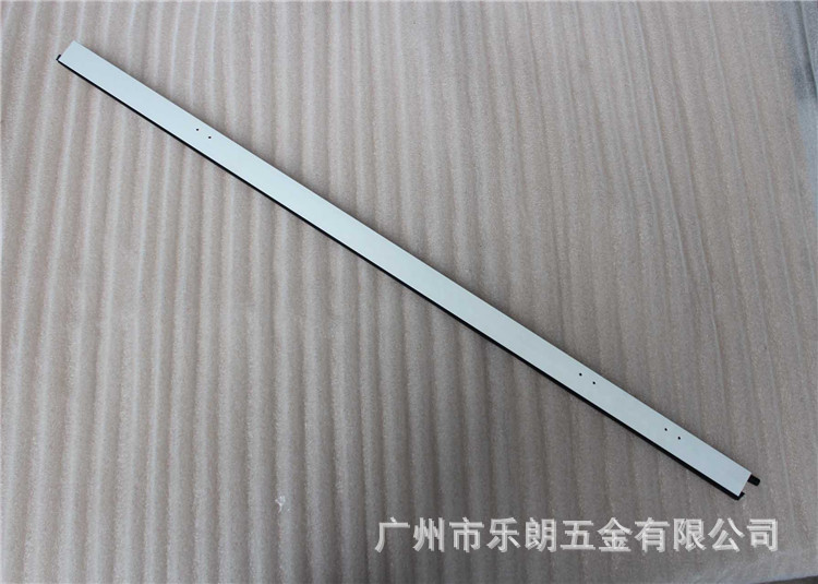 95视频在线观看网站95视频网RDA-31 门底防尘器